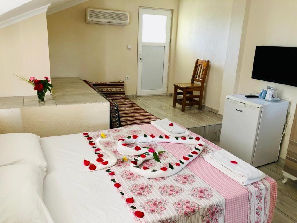 Karaca Apart Hotel Dalyan Exterior photo